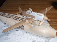 FF-64 Curtiss Tomahawk